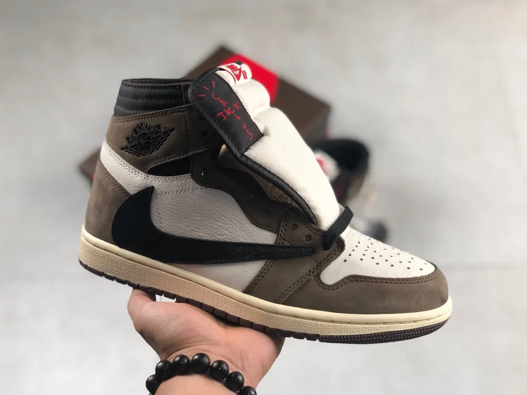 Travis Scott x Air Jordan 1 Retro High OG 'Mocha' Review - Authentic vs Replica | YtaYta