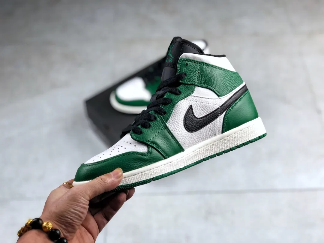 Air Jordan 1 Mid 'Pine Green' - A Classic Revamped | YtaYta