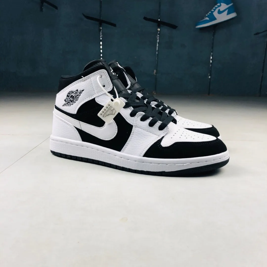 Air Jordan 1 Mid Panda White-Black: Iconic Style and Versatility | YtaYta