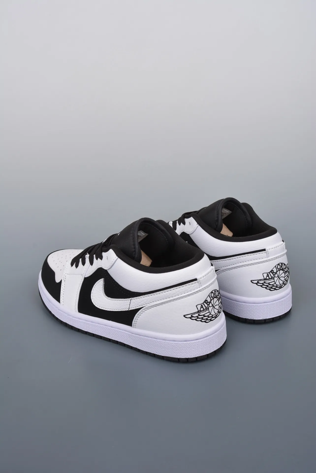 Air Jordan 1 Low “Invert” Black/White: A Stylish Addition to Your Collection | YtaYta