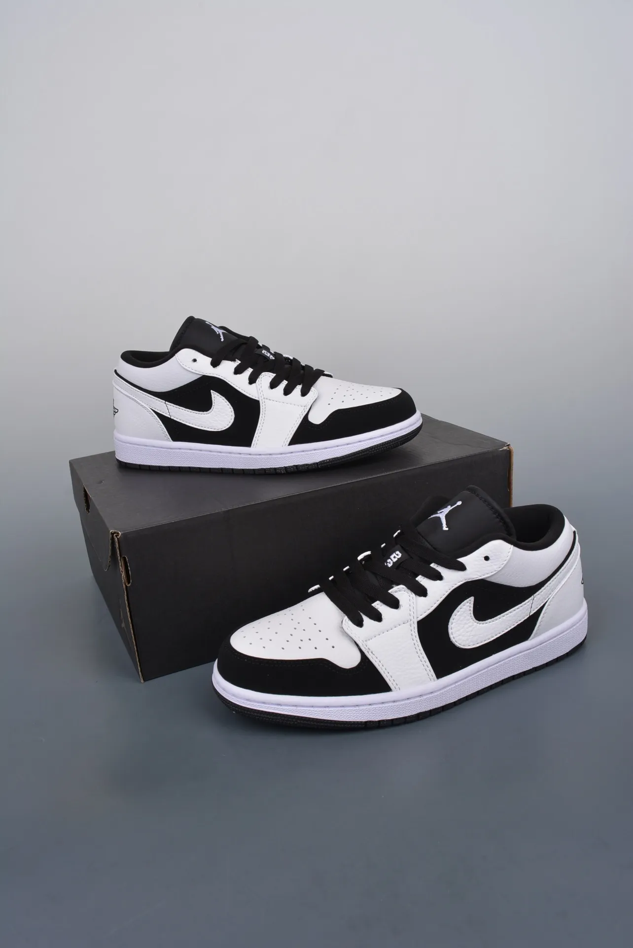 Air Jordan 1 Low “Invert” Black/White: A Stylish Addition to Your Collection | YtaYta