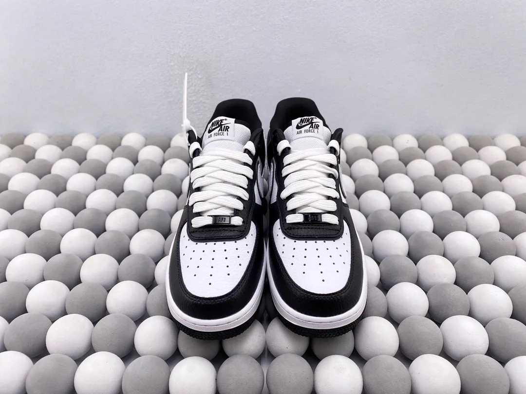 Nike Air Force 1 Low White Black Panda DX3115-100: A Comprehensive Review | YtaYta