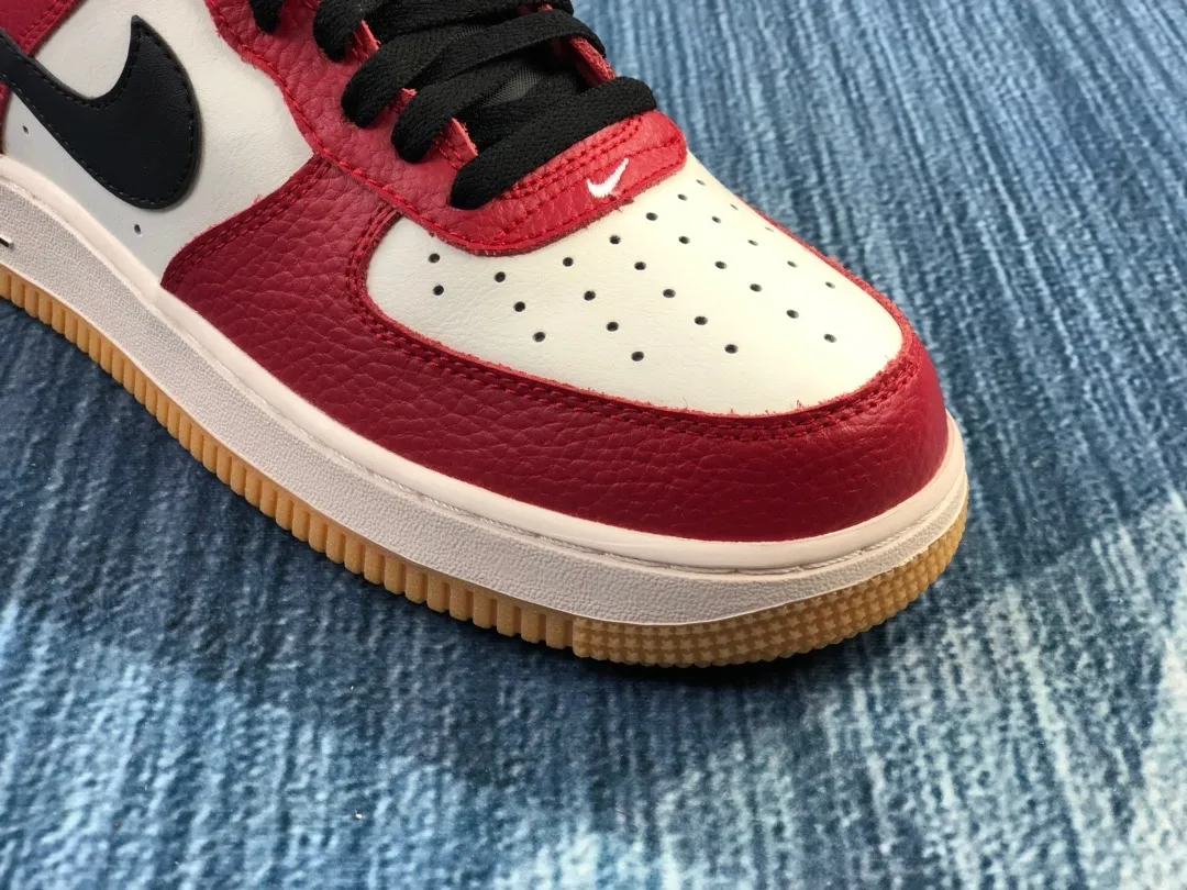 Nike Air Force 1 'Gym Red' Review: Iconic Style in Bold Colors | YtaYta