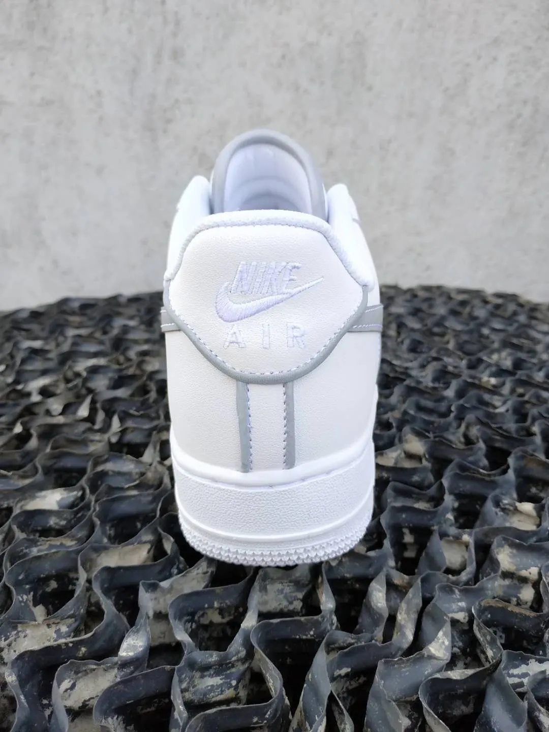 Nike Air Force 1 '07 White Pure Platinum: A Timeless Classic | YtaYta