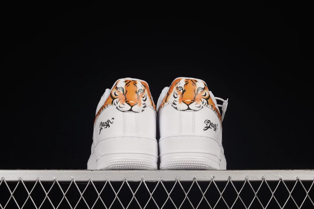 Nike Air Force 1 '07 'Tiger Stripes' Women's Sneakers Review | YtaYta