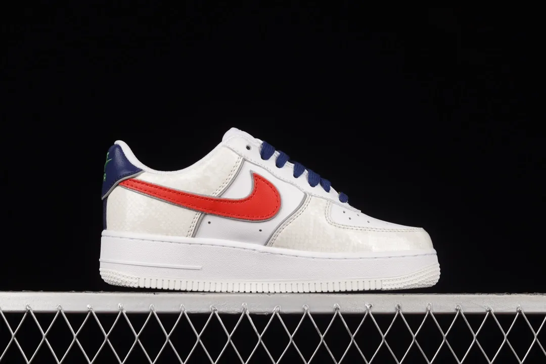 Nike Wmns Air Force 1 '07 LX 'Just Do It' White/University Red Snakeskin | YtaYta