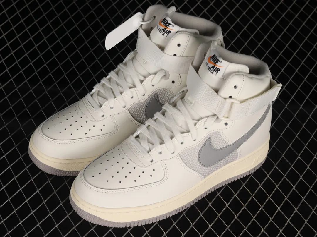 Nike Air Force 1 High `07 LV8 Vintage - Sail/Medium Grey/Light Bone: A Timeless Classic | YtaYta