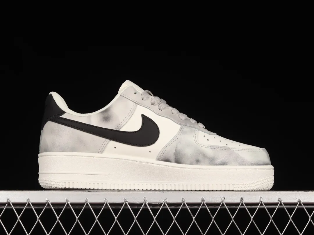 Nike Air Force 1 07 Low Landscape Ink Painting White Black Review | YtaYta