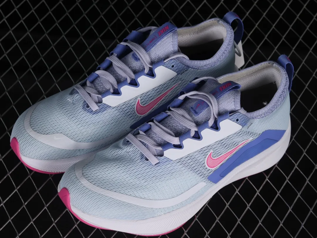 Nike Zoom Fly 4 Women's Running Shoes: Fire Pink Sapphire vs. Football Grey | YtaYta