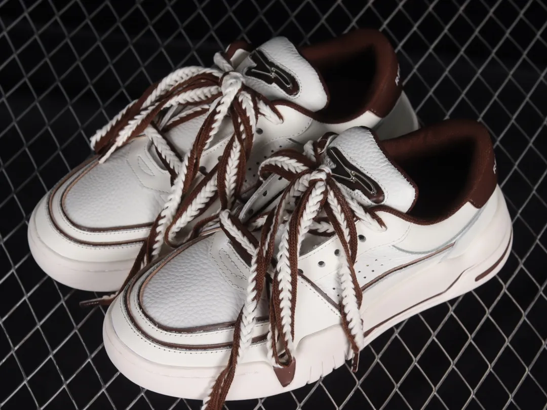 The Last Redemption Spacecourt Sneaker Brown 37: Designer Elegance Redefined | YtaYta