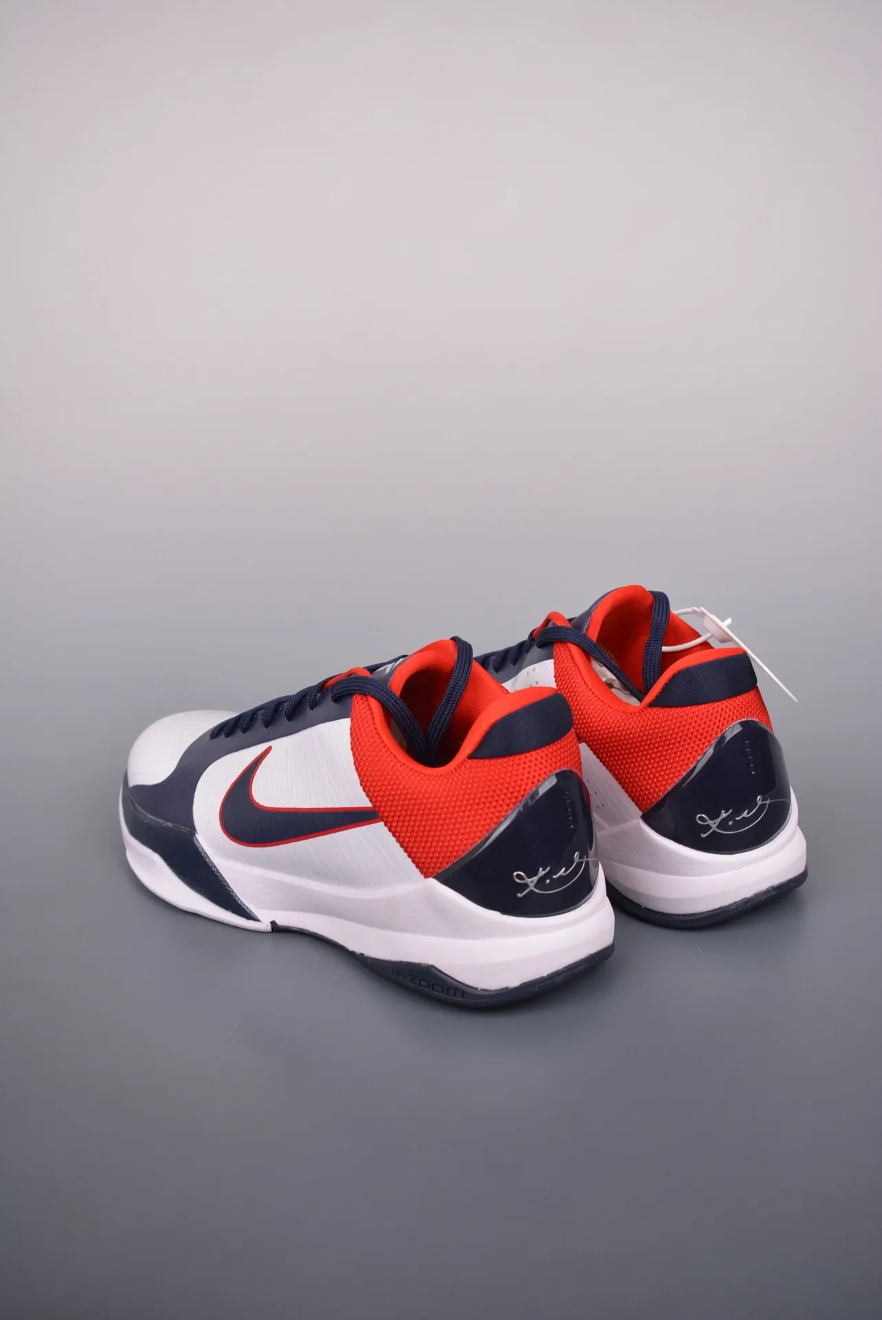 Nike Zoom Kobe 5 'USA' Review: Authentic vs. Replicas | YtaYta