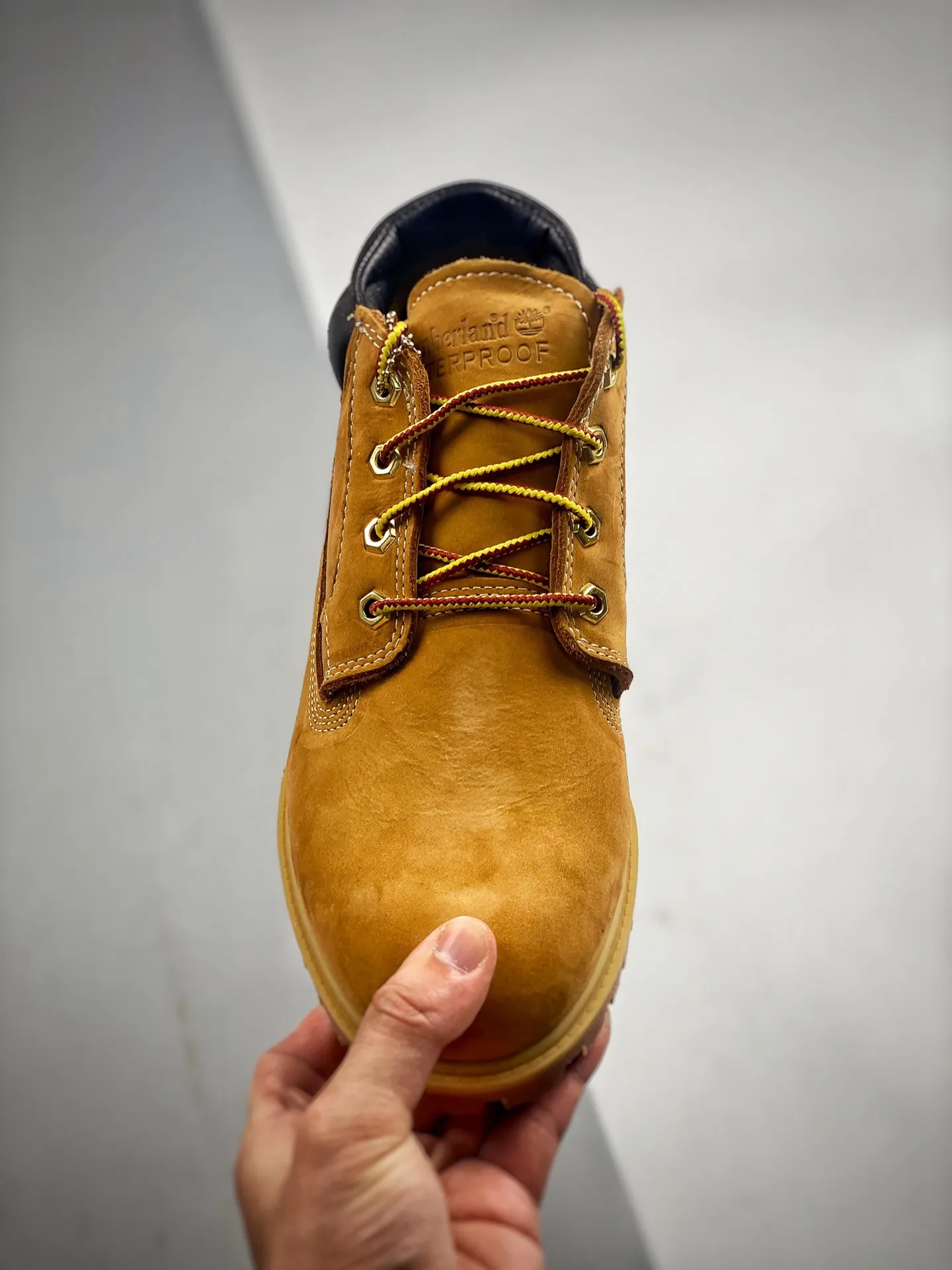 Exploring the Timeless Appeal of Timberland Classic Oxford Shoes | YtaYta