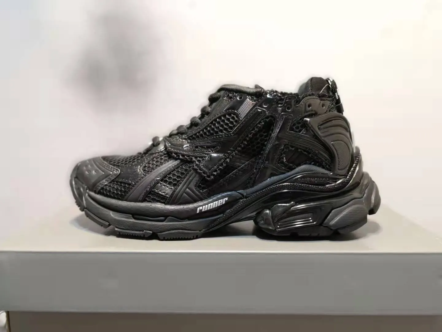 Balenciaga Men's Runner Sneaker in Dark Grey: Authenticity and Review | YtaYta