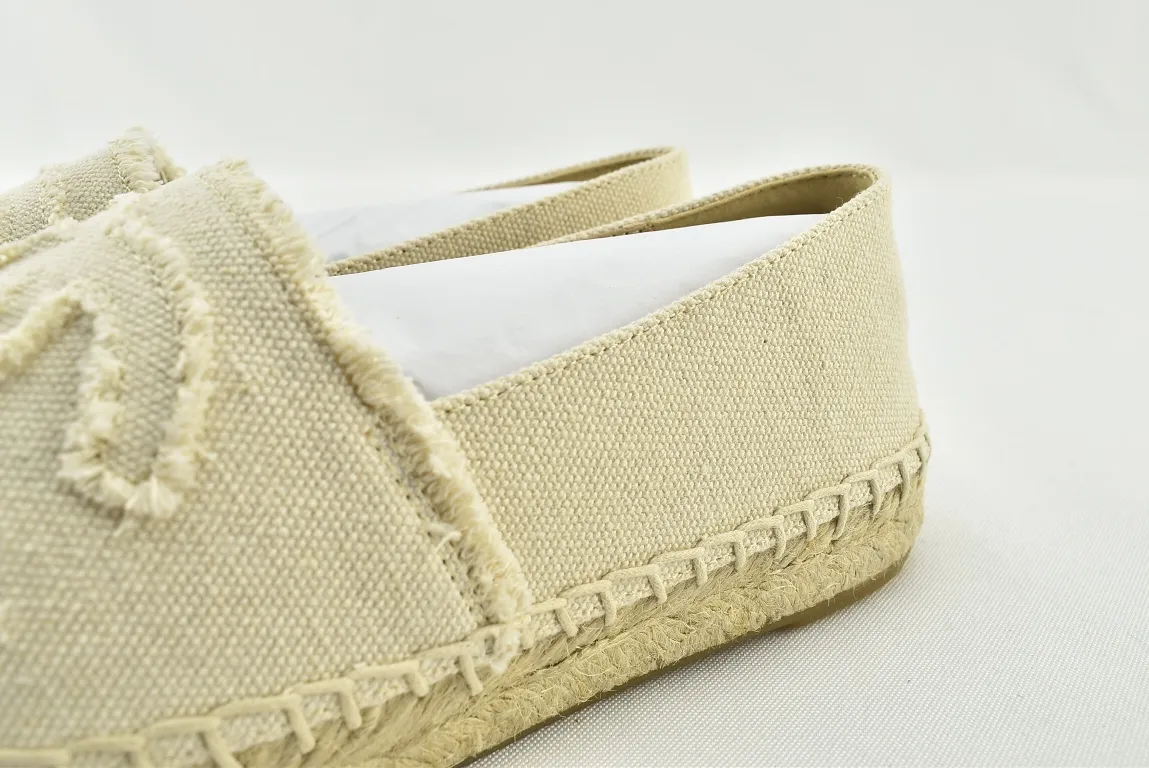 Chanel Beige & Black Linen Espadrilles: Authenticity and Style | YtaYta