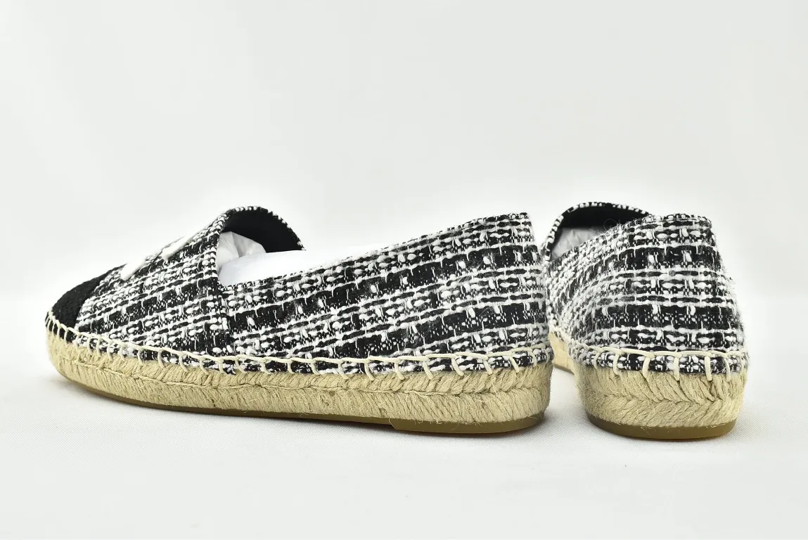 Chanel Black and White Tweed Espadrilles with Metallic Thread Review | YtaYta