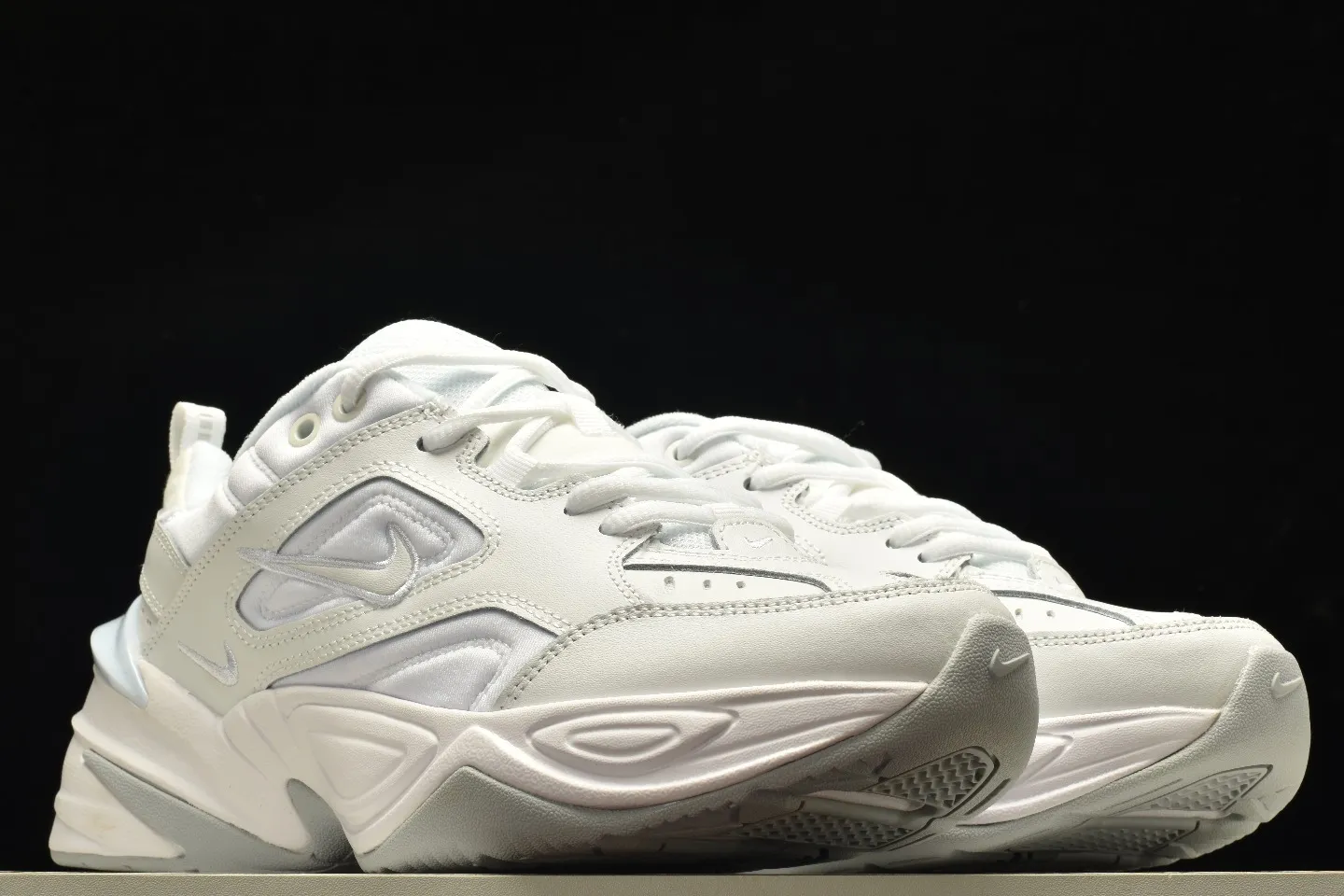 Nike M2K Tekno Off White: The Chunky Retro Sneaker Experience | YtaYta