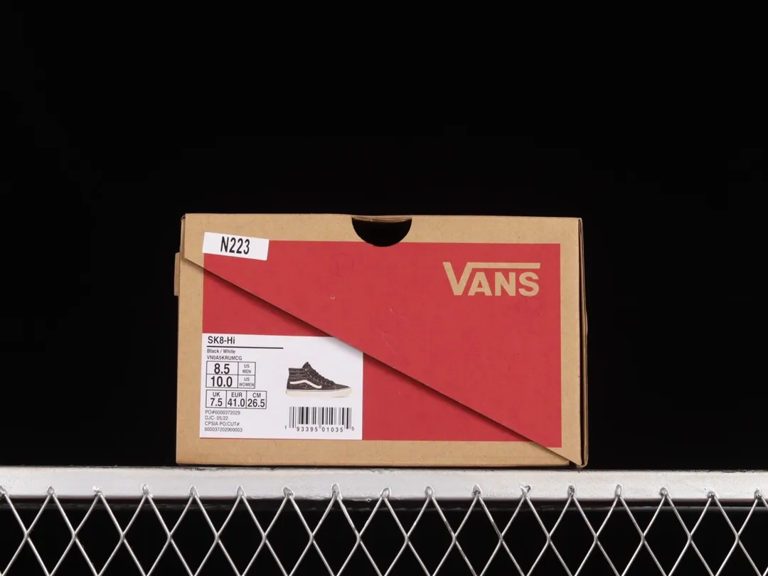 Vans SK8-Hi Tapered Denim Embroidery Black-White Review: Style and Performance | YtaYta