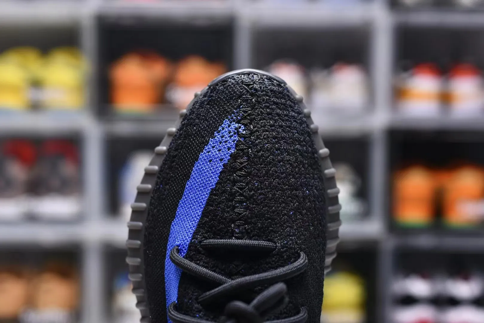 Adidas Yeezy Boost 350 V2 Dazzling Blue: Style, Comfort, and Value | YtaYta