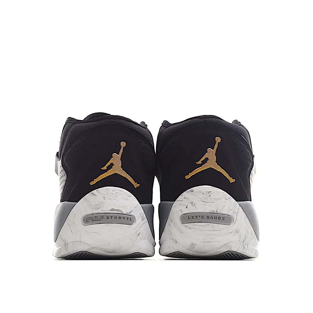 Jordan Zion 2 TB 'Black Metallic Gold' vs 'Black Cement' - A Detailed Review | YtaYta