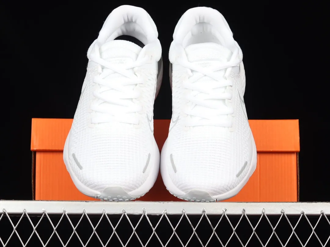 Nike ZoomX Invincible Run Flyknit 2 White Pure Platinum Review | YtaYta