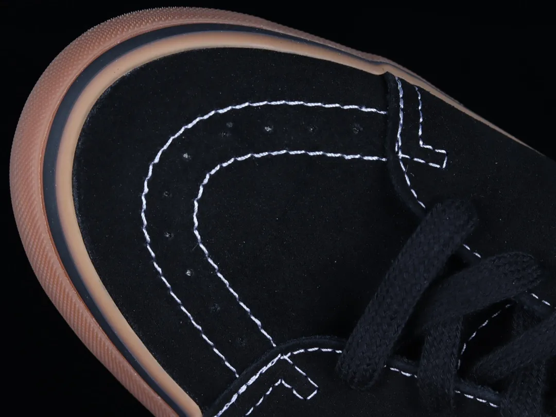 Discover the Best of Vans: Sk8-Low Canvas and Leather Shoes | YtaYta