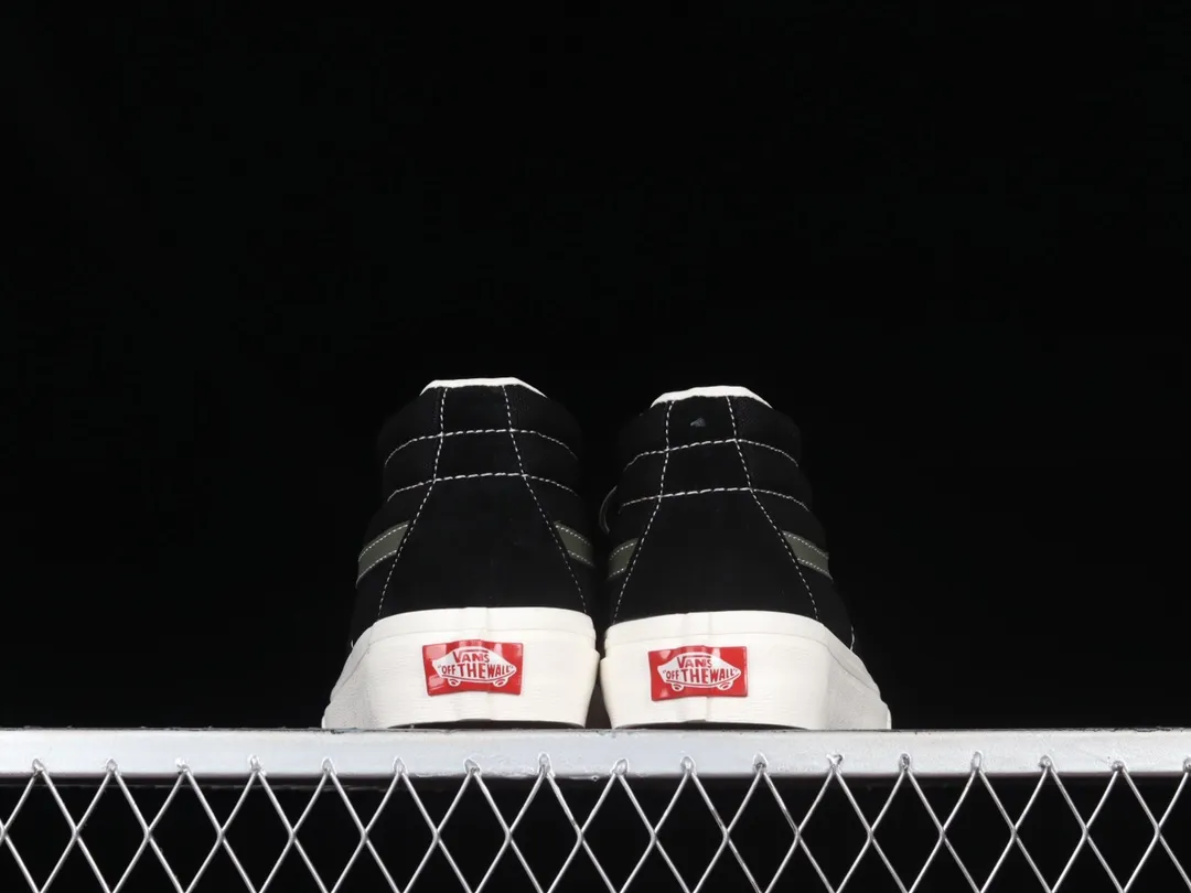 Limited-Edition Vans Sk8-Hi Collaboration: A Nod to DIY Culture | YtaYta