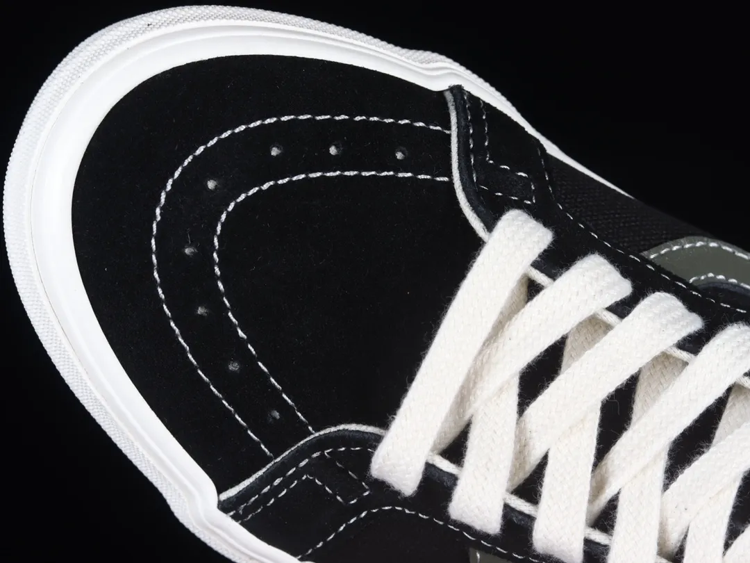 Limited-Edition Vans Sk8-Hi Collaboration: A Nod to DIY Culture | YtaYta