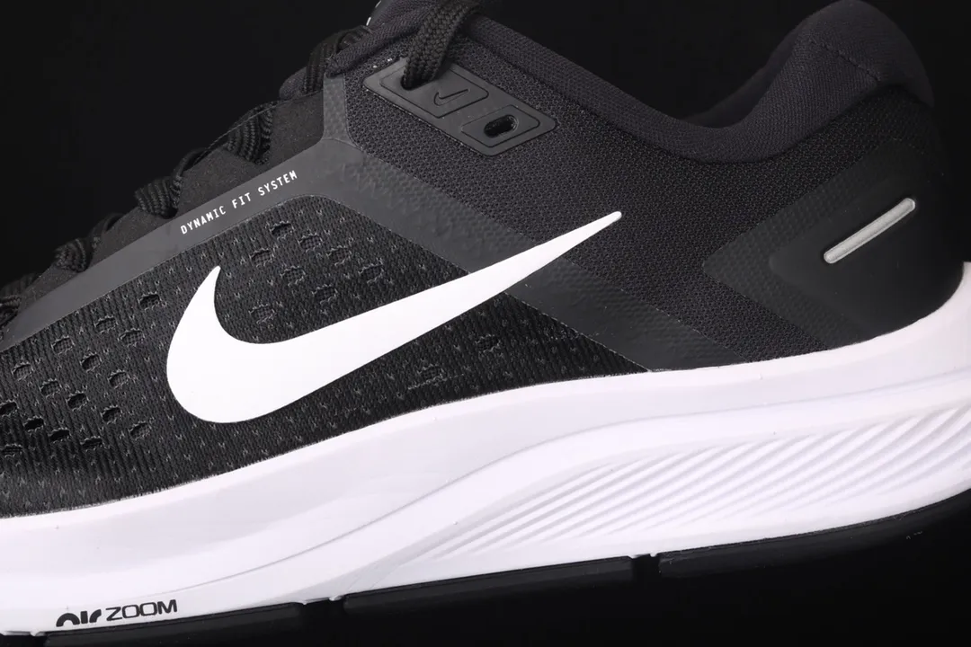 Nike Air Zoom Structure 23 Black/White: Authenticity and Performance | YtaYta