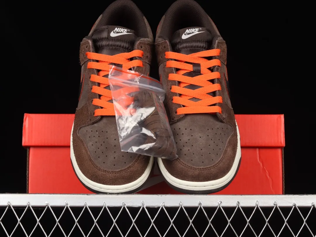 Nike Dunk Low Premium 'Baroque Brown' Review: A Stylish Essential | YtaYta