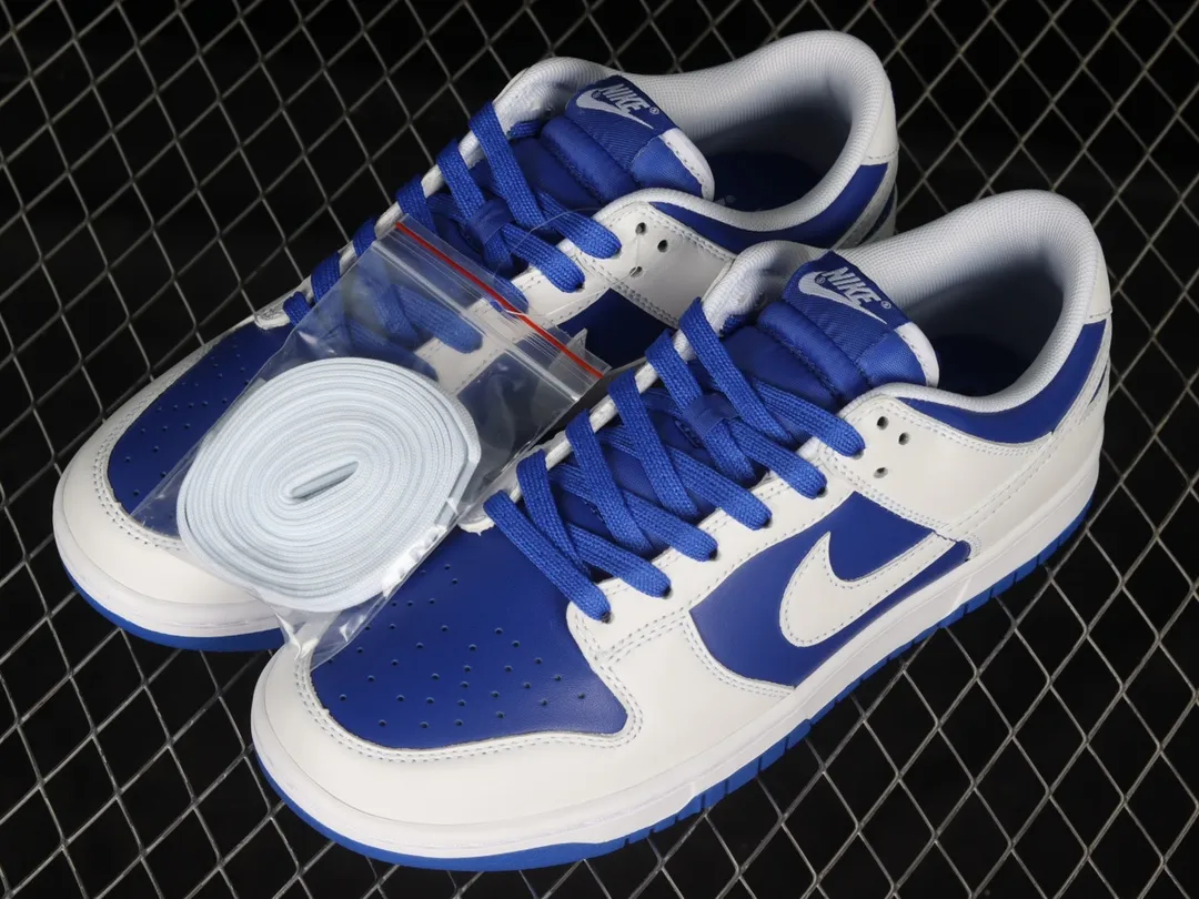 Nike Dunk Low Retro Sneakers in Blue and White: A Comprehensive Review | YtaYta