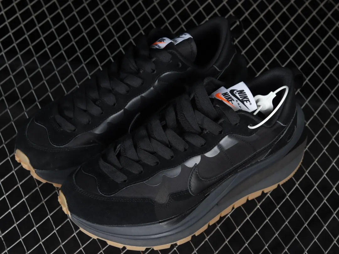 Nike VaporWaffle x Sacai Black: A Comprehensive Guide | YtaYta