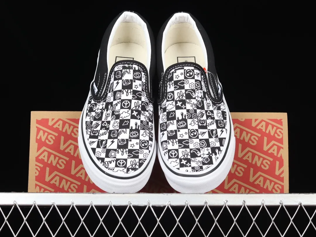 Vans Classic Slip-On Sneakers: Doodle Checkerboard Black/White Review | YtaYta